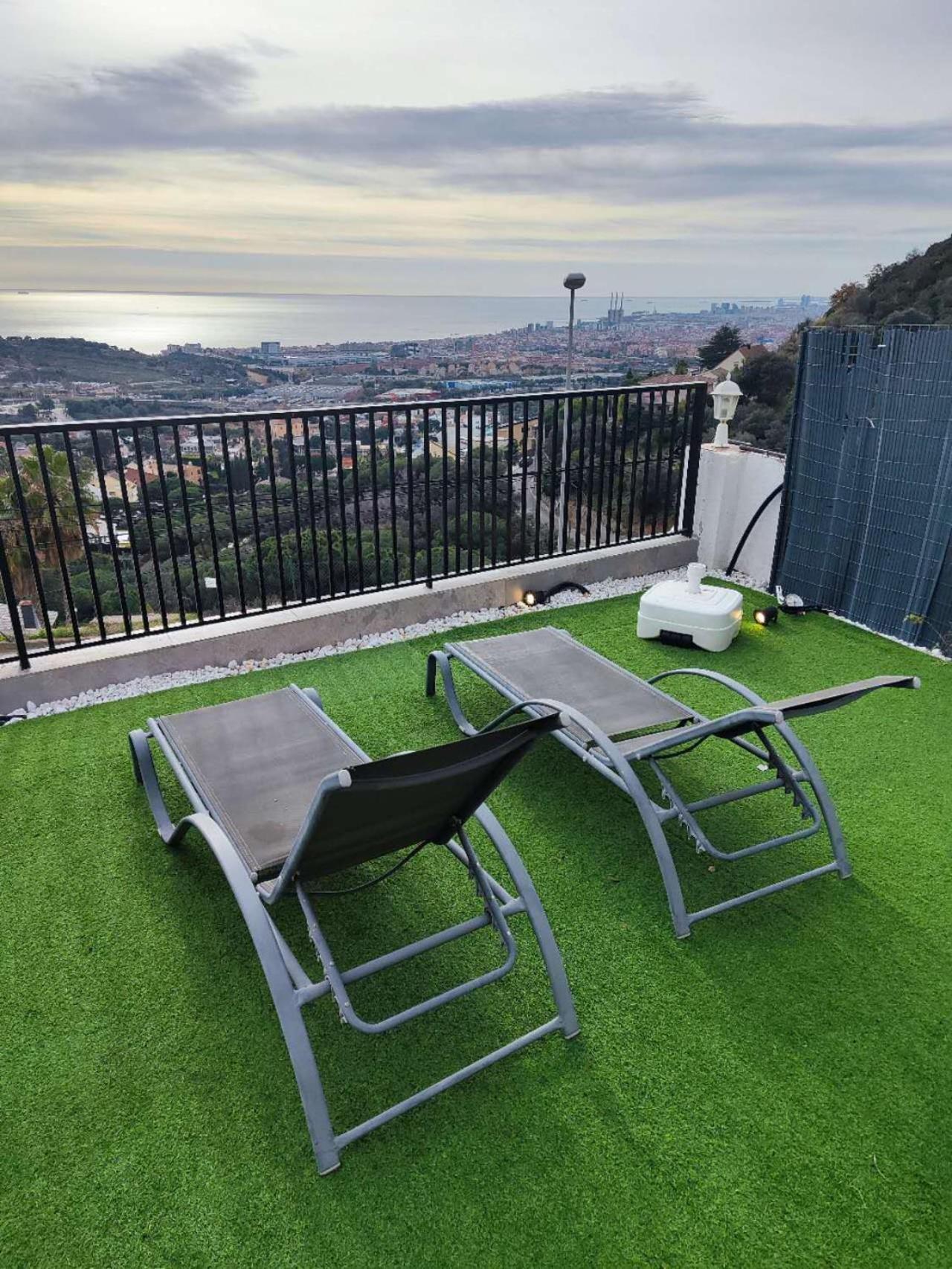 A+View Private Terrace Private Pool Family Fun Badalona Exterior foto